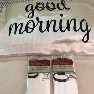 Bundle of 2 satin pillow case